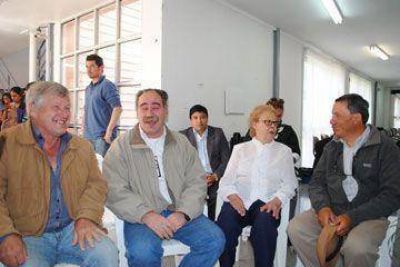 Celebraron su d�a con paro y una ceremonia