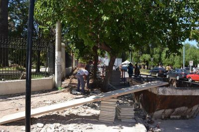Contin�a el ensanchamiento de veredas en el microcentro: el turno de la Rivadavia