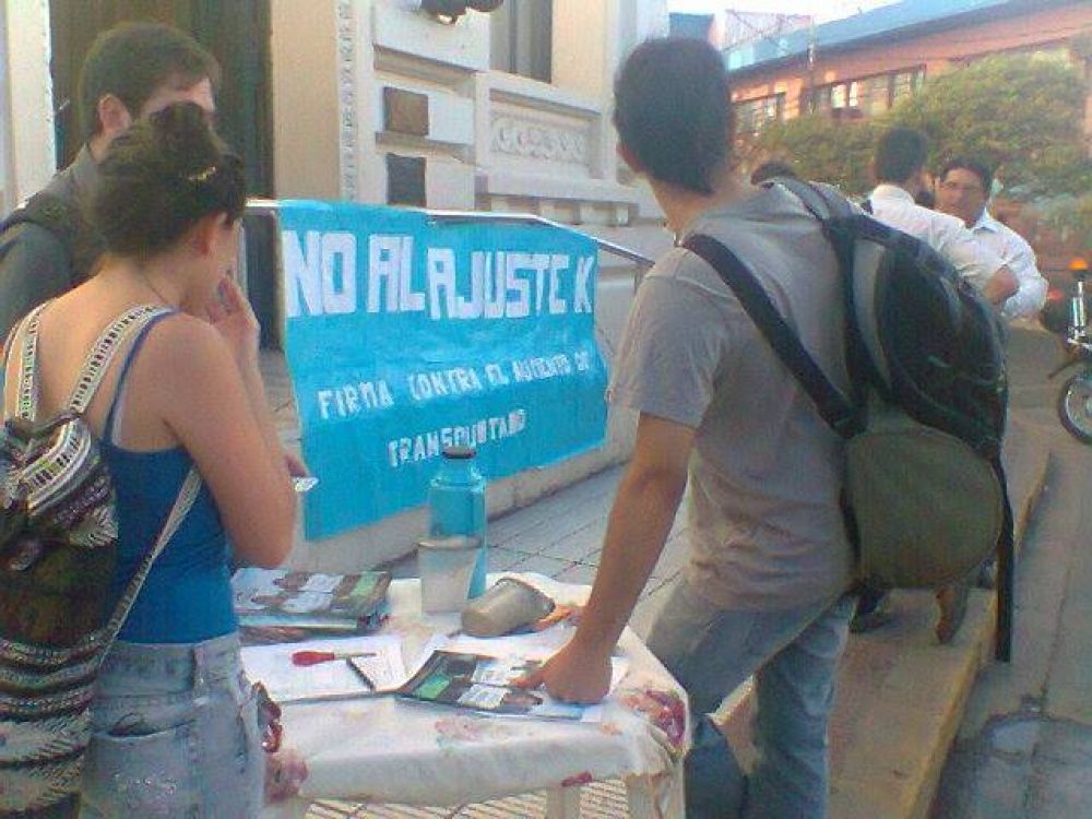 Libres del Sur recolect� firmas en contra del aumento del boleto de Transpuntano