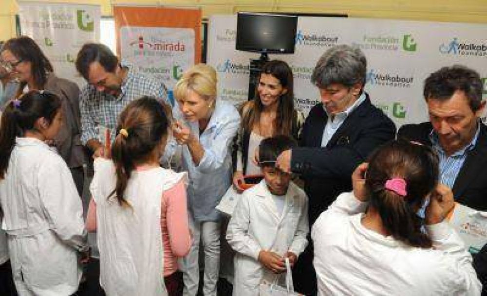 Jornada solidaria de la Fundaci�n Bapro en General Rodriguez
