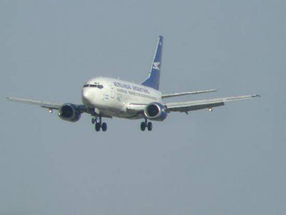 Aerol�neas Argentinas incrementar� servicio a�reo a Santa Rosa