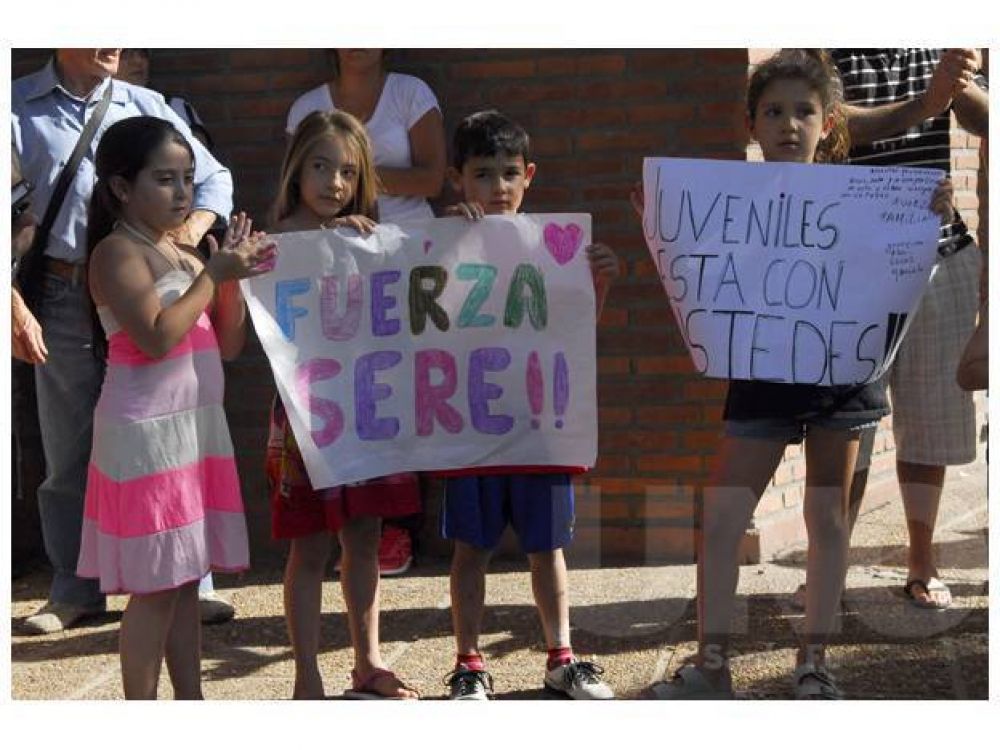 Por Serena convocan a una marcha de las velas blancas