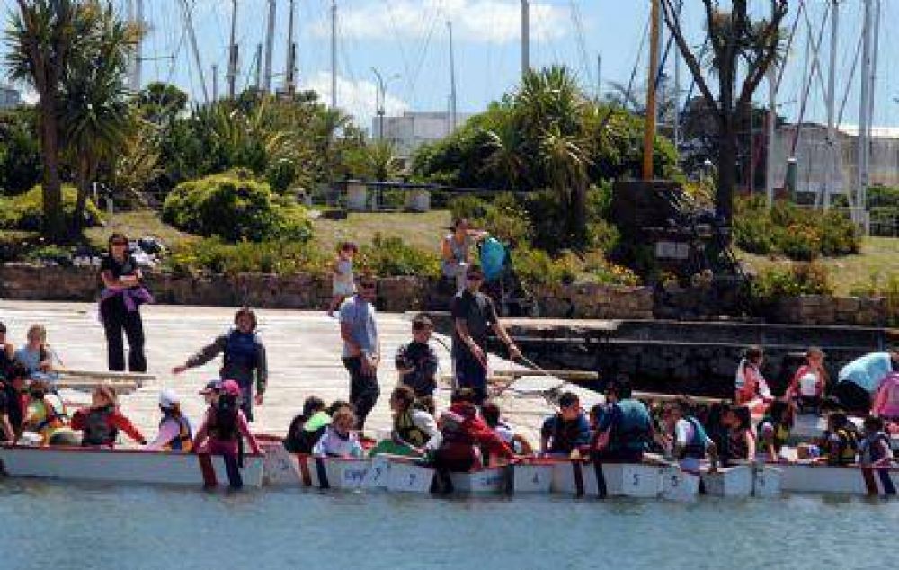 El Club N�utico lanz� una campa�a para promover su escuela de verano