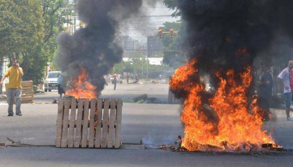 Las barricadas de defensa y el �grupo de los ocho�