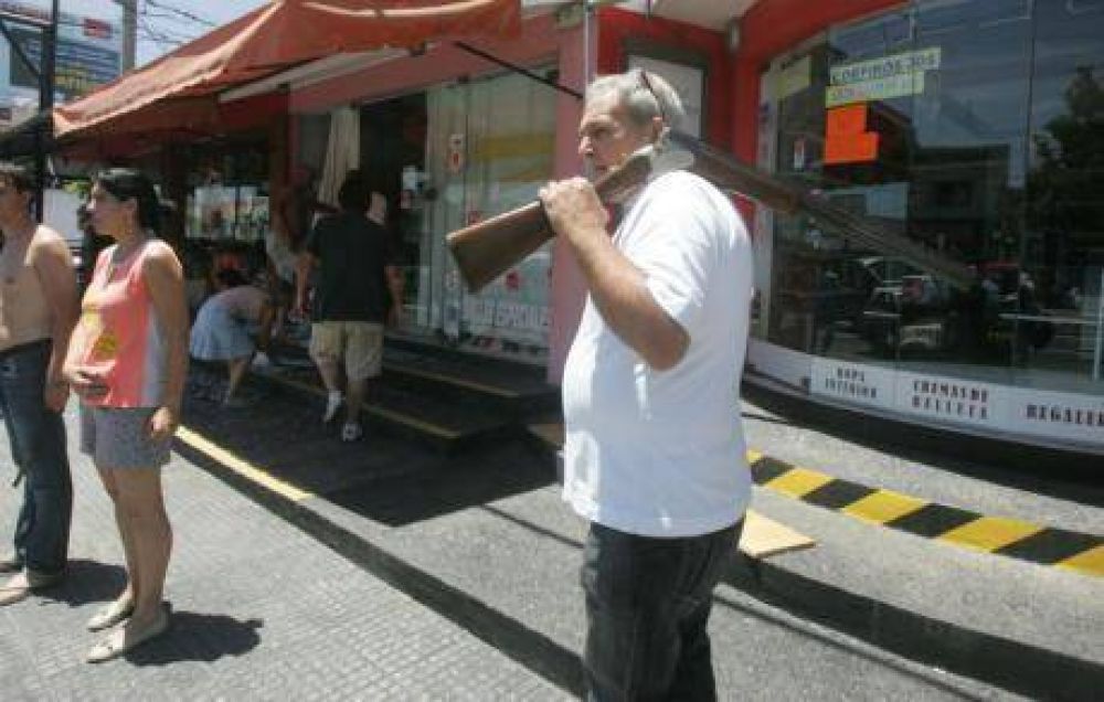 Conflicto policial: el d�a que estuvimos solos