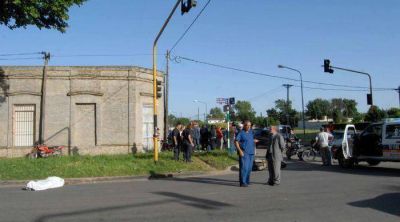 Falleci� un motociclista en un tr�gico choque en Jun�n