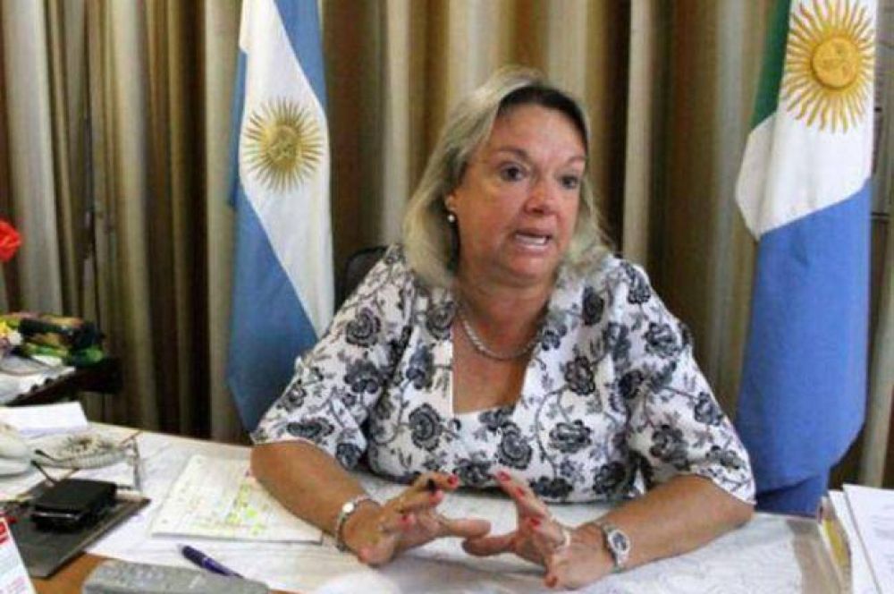 Alicia Azula: �Fue una reuni�n que hac�a rato no ten�amos con el Ejecutivo�