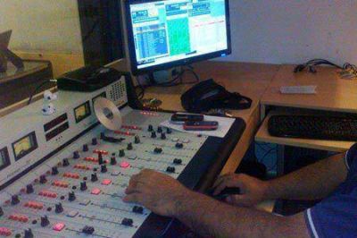 Aprobaron la ley para celebrar el D�a Provincial del Operador de Radio