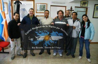 Veteranos de Guerra inician campa�a solidaria para reponer la �Carpa de la Dignidad�