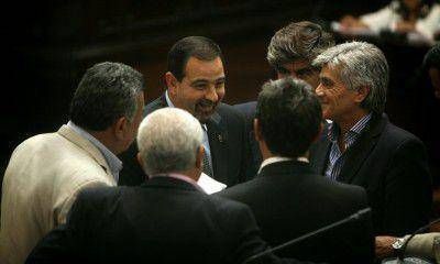 El PJ logr� imponerse y Diputados aprob� las leyes de Impositiva y Aval�o