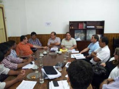 Contin�a el an�lisis conjunto de Proyecto de ley de Presupuesto 2014