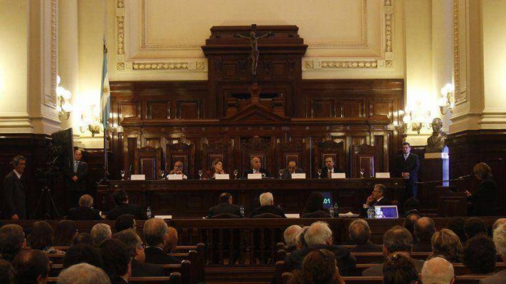 La Corte Suprema de Justicia convoc� a una reuni�n al jefe de Gabinete