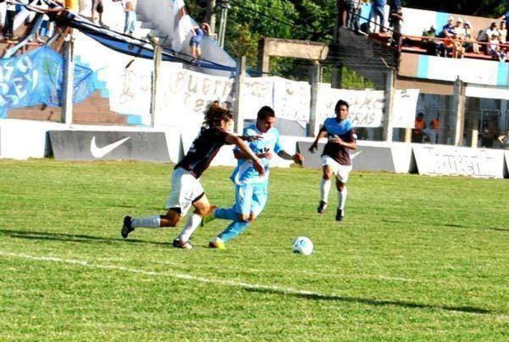 A Defensores, la �Copa� le sienta bien