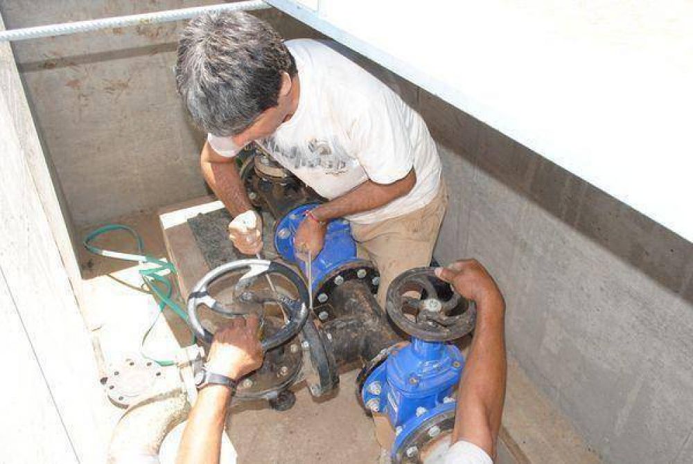 Nueva bomba de agua en el barrio Plan Federal