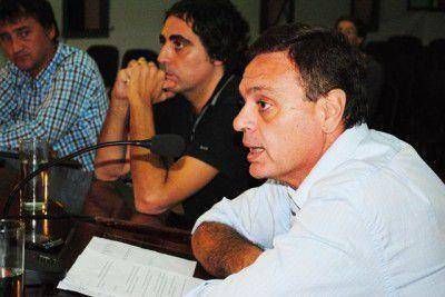 Elmer pedir� licencia como Concejal y ser� presidente de la UCEP