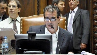 Evaluaci�n educativa: se fren� el debate en medio de un esc�ndalo
