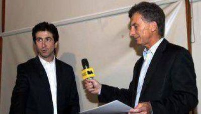 Macri puso en funciones a Cenz�n