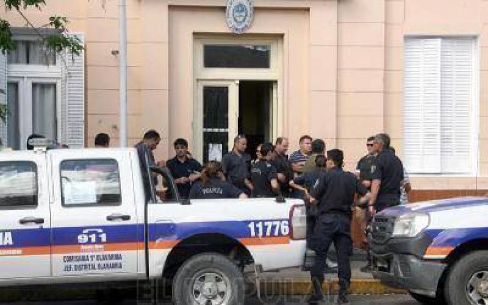 Olavarr�a: La Polic�a sigue con medidas de fuerza, pero no habr� acuartelamientos