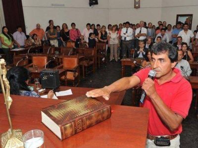 Tras la disputa, Di Bez es la presidenta del Concejo