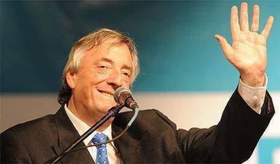 El plan de Kirchner para medir su poder con Duhalde y Reutemann