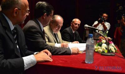 Firmaron el Pacto Correntino, acuerdo con la ciudadan�a por un modelo de provincia