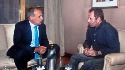 Buzzi se entrevist� con el nuevo titular de la SEDRONAR