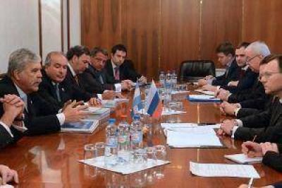 De Vido califica como exitosa la gira en Rusia