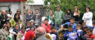 Abogadas Marplatenses por la Igualdad cumplieron dos a�os y lo celebraron brindando servicios