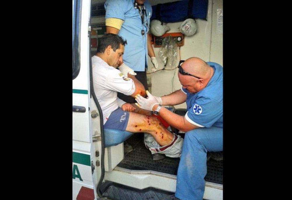 Gendarmer�a desaloja a polic�as de la Casa de Gobierno de Catamarca: hay tres heridos