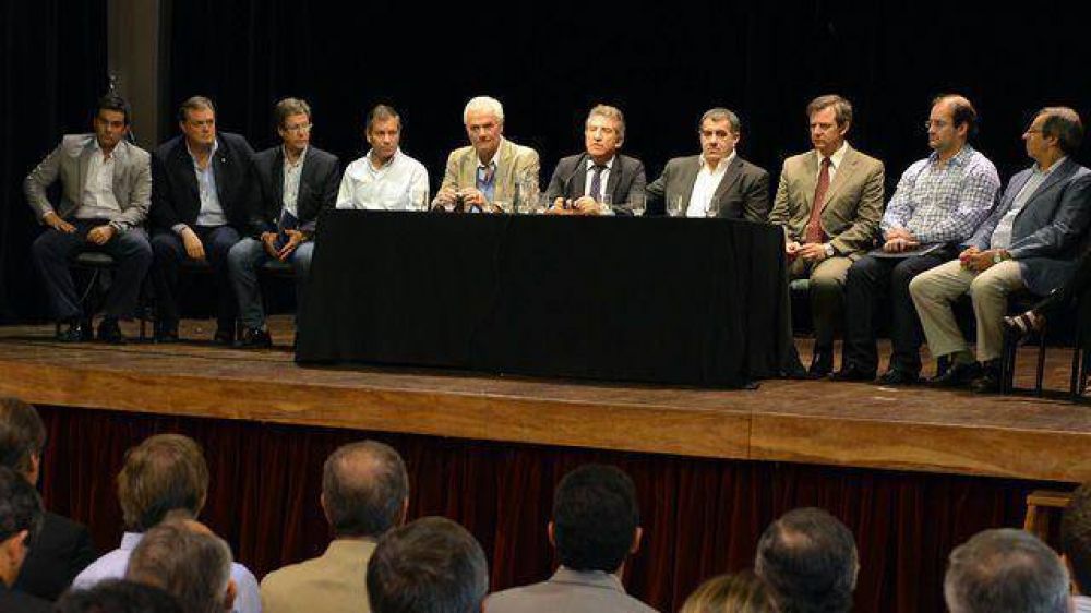 Massa dijo que el cambio de agenda lo hizo el oficialismo pero fue �l	 