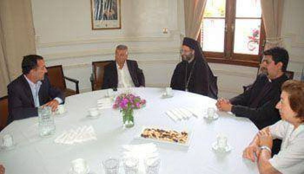 Siluan Muci fue recibido por Pacini y Guti�rrez en el Palacio Municipal