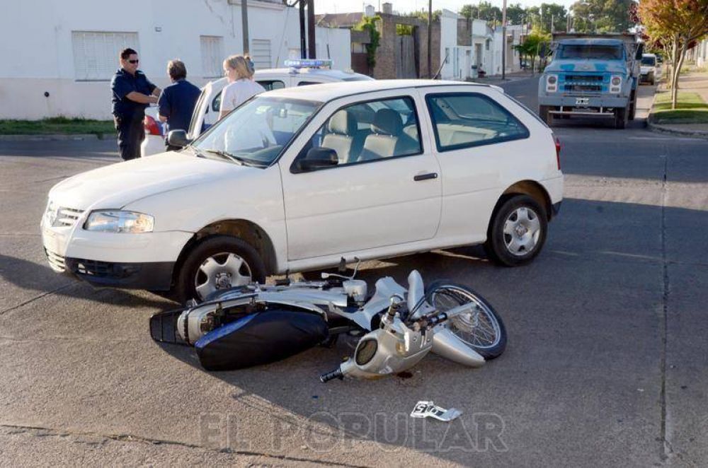 Una joven sufri� una fractura en un accidente