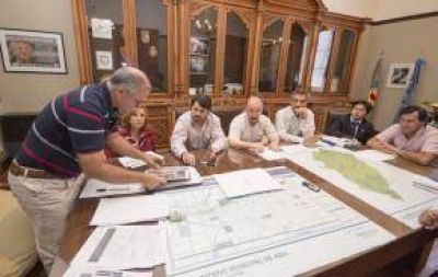 Se abrieron los sobres con las ofertas para la compra de maquinarias para el tratamiento de residuos