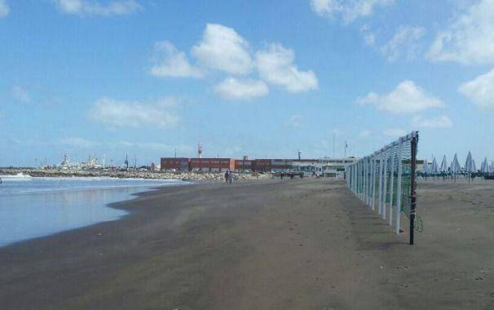 M�s carpas, menos playas p�blicas