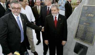 La historia del necochense que dirige el Parque Tecnol�gico Itaip�	