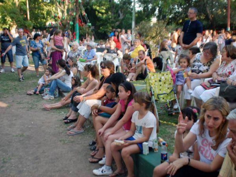 La solidaridad dijo presente ayer en la 3� feria navide�a