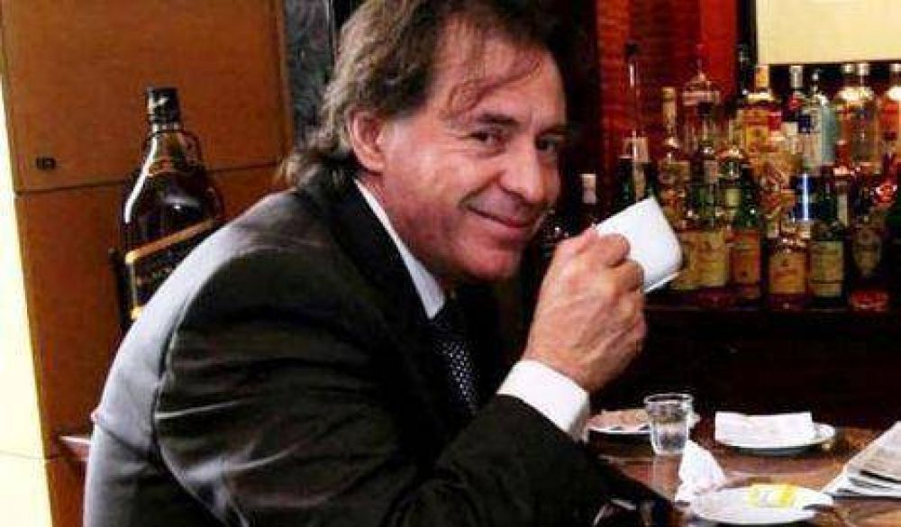 Macri condonar�a una deuda a Crist�bal L�pez
