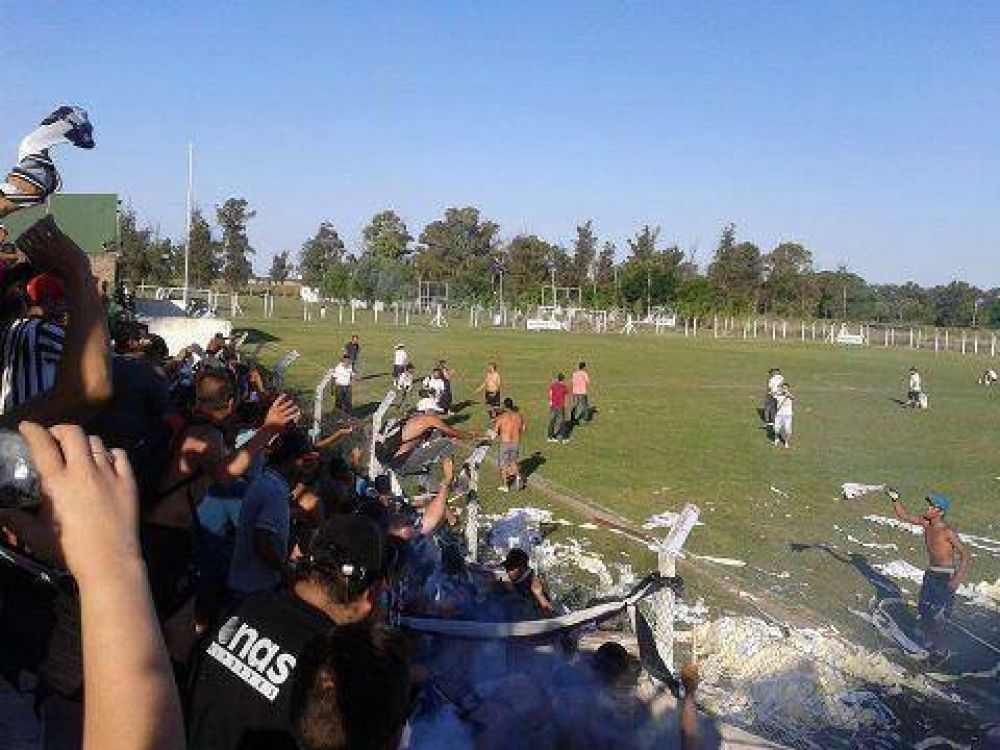 La �Cebra� es el gran campe�n del torneo Clausura Centenario 2013 de la LAP