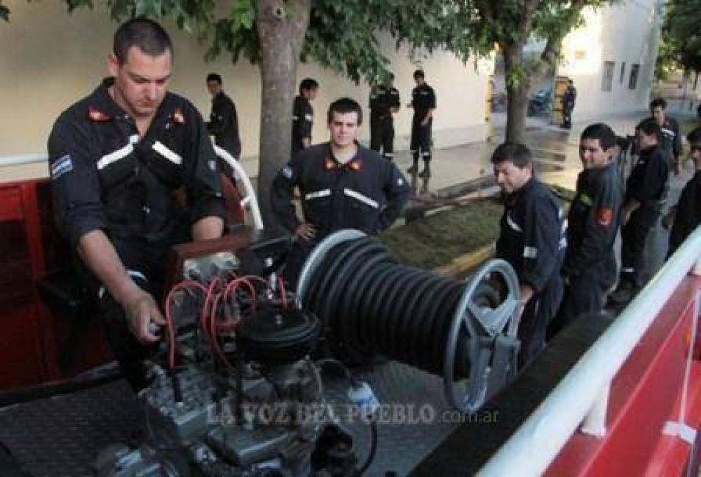 Agitada jornada para los Bomberos Voluntarios