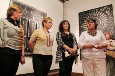Se realiz� la muestra de joyer�a contempor�nea itinerante en el Museo Municipal de Arte L�pez Claro