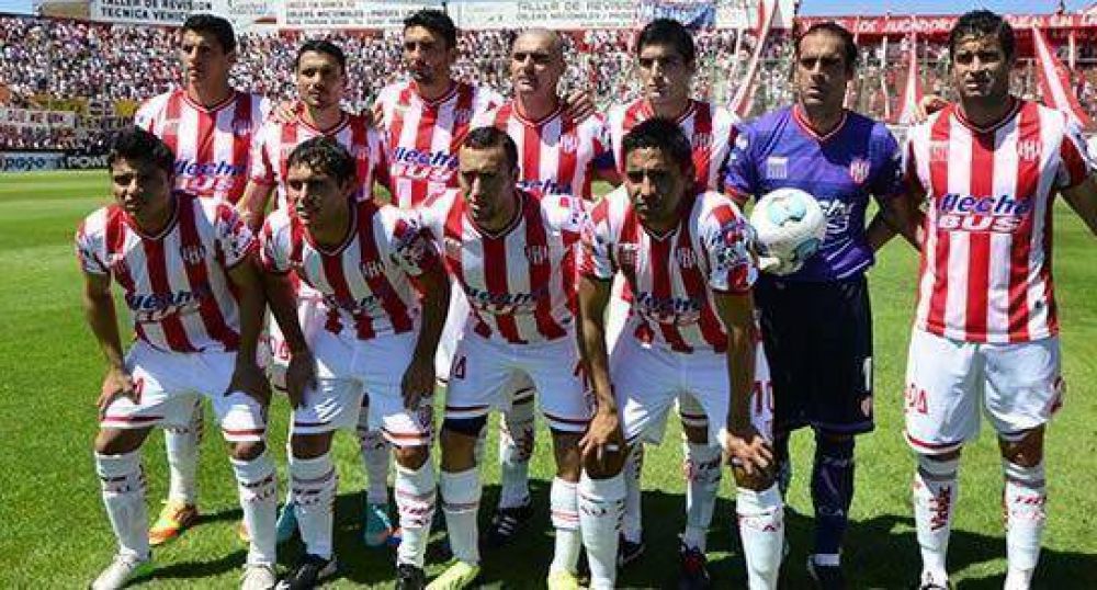 Uni�n cerr� el 2013 con una derrota ante Banfield