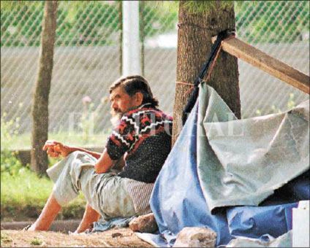 Lanzan una campa�a para que gente de la calle celebre Navidad