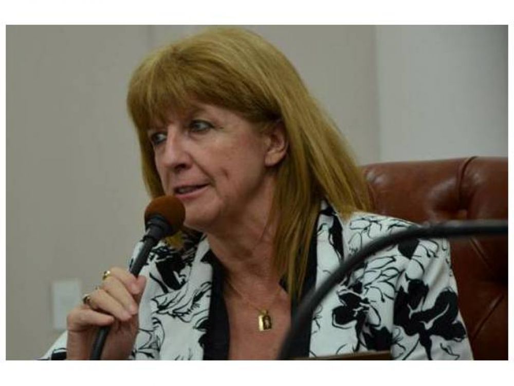 La nueva titular del CGE minimiz� los resultados educativos del PISA