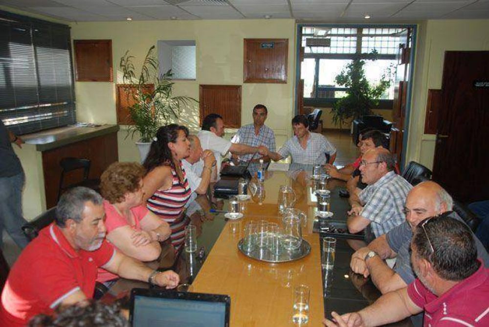 La Intersindical de gremios estatales define la respuesta a los conflictos y a la suma fija