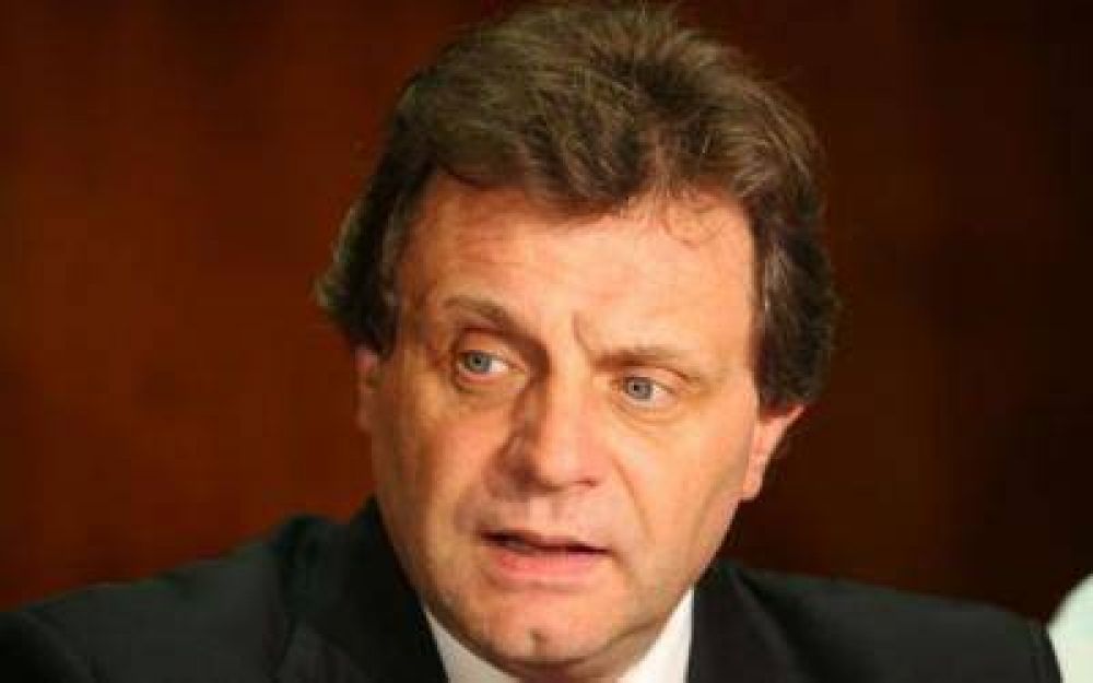 Saqueos en Mar del Plata: Se paraliza la ciudad ante la ausencia de la polic�a y Pulti recomienda a comerciantes "no abrir"