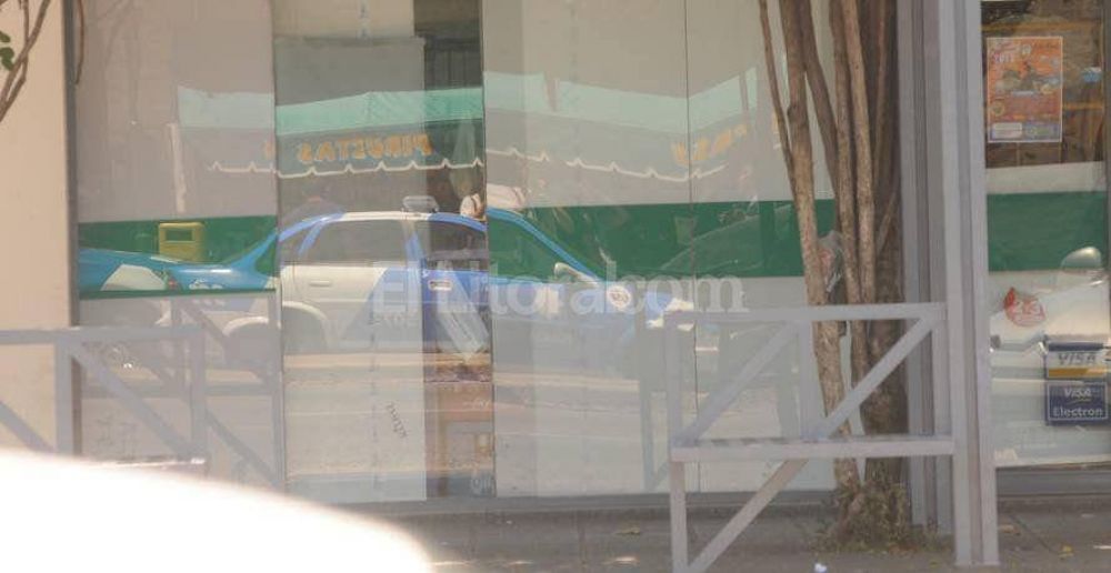 Saqueo y corridas en Barranquitas