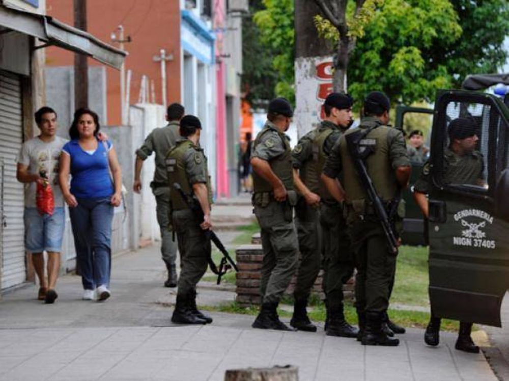 El conflicto policial se agrav� y el gobierno propuso otra negociaci�n