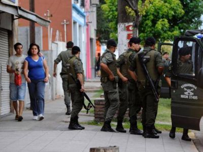 El conflicto policial se agrav� y el gobierno propuso otra negociaci�n
