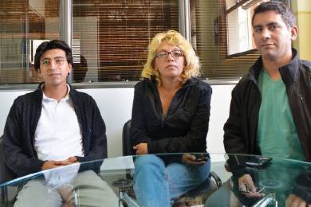 Magno culp� al Gobierno de generar inestabilidad a trabajadores que no tienen t�tulo de profesor