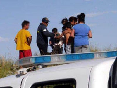 Una adolescente muri� ahogada mientras se ba�aba con su hermanito en Tres Arroyos